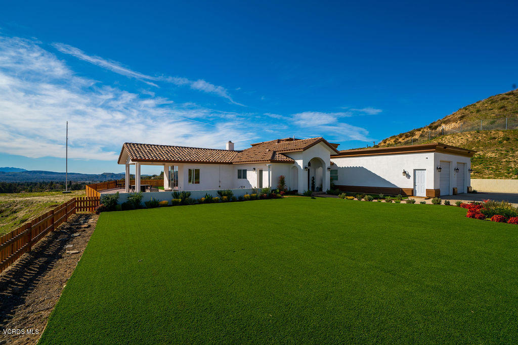 3401 Ditch Road Simi Valley, CA 93063 - Photo 9 of 72 DSC01631
