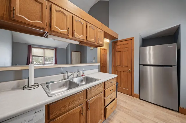 $285,000 | 9 Nottingham Drive, Unit 9, Saco, ME 04072