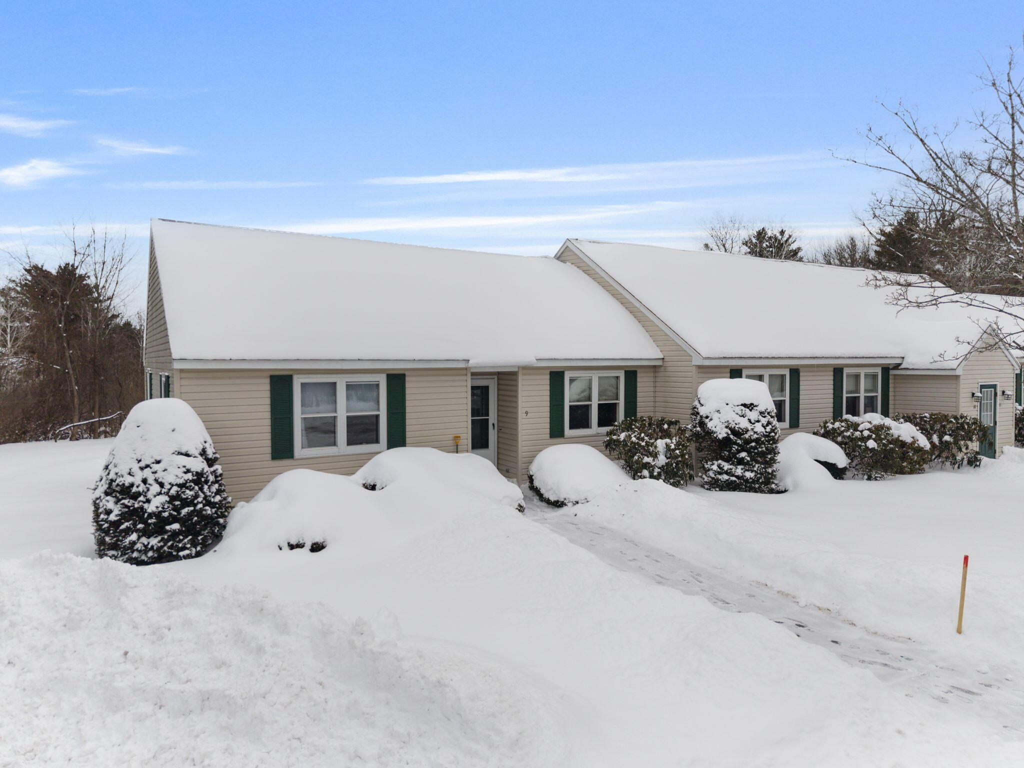 9 Nottingham Drive, Unit 9 Saco, ME 04072 - Photo 2 of 23 1-web-or-mls-DJI_20260127143643_0597_D