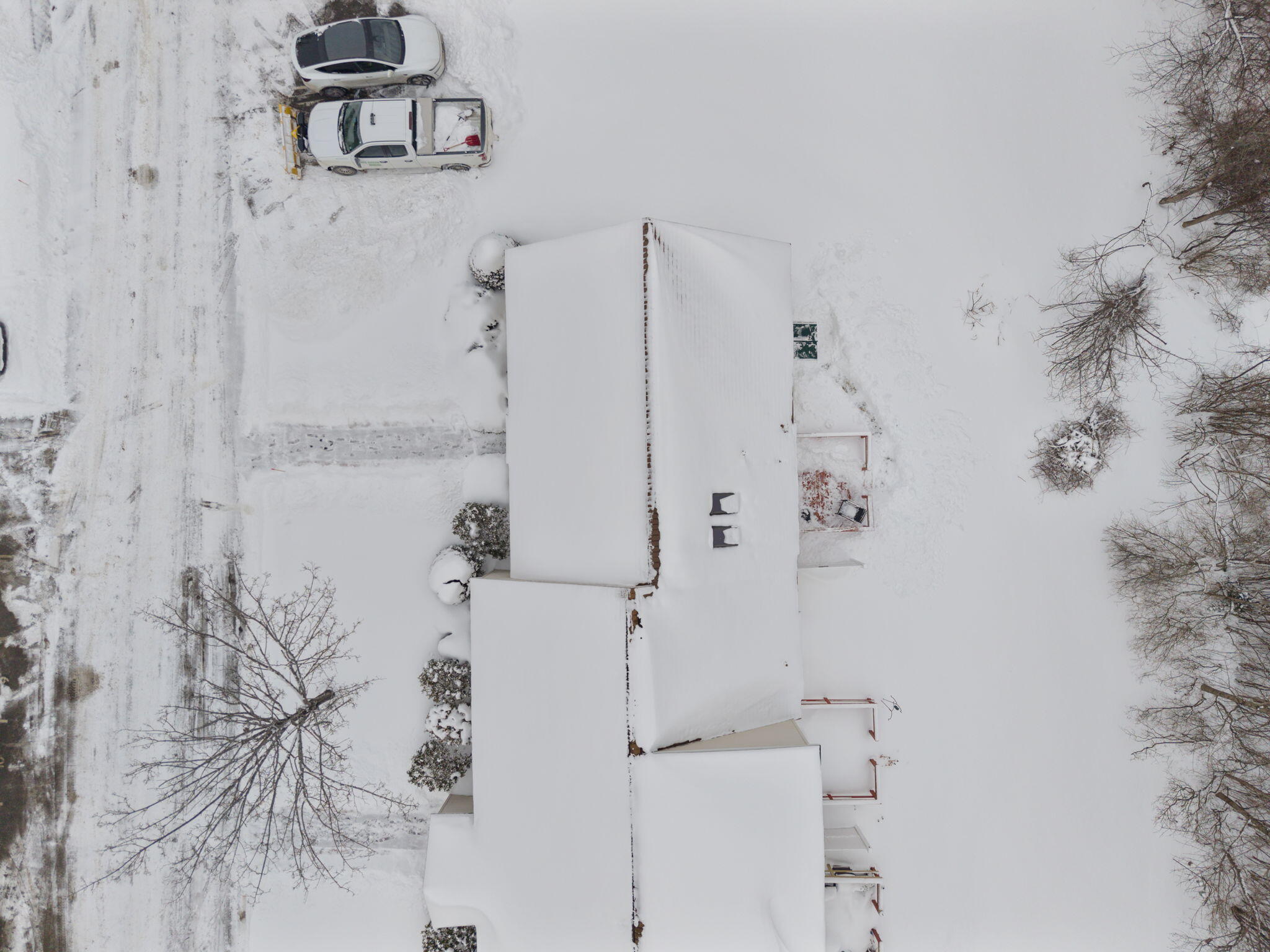 9 Nottingham Drive, Unit 9 Saco, ME 04072 - Photo 5 of 23 5-web-or-mls-DJI_20260127143803_0607_D