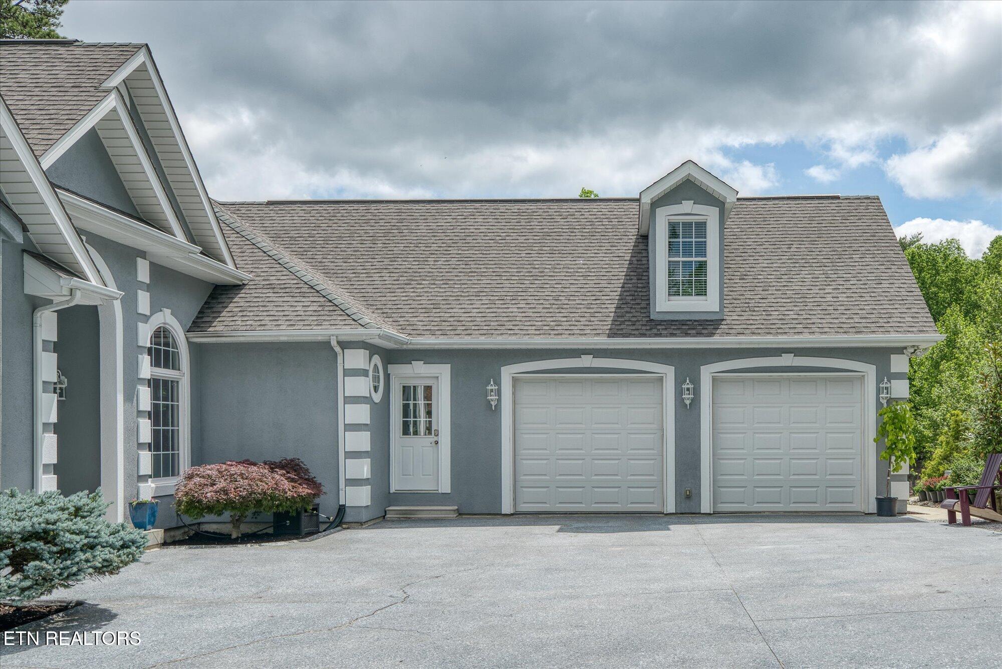 145 Pineridge Loop Crossville, TN 38558 - Photo 6 of 57 6 Front