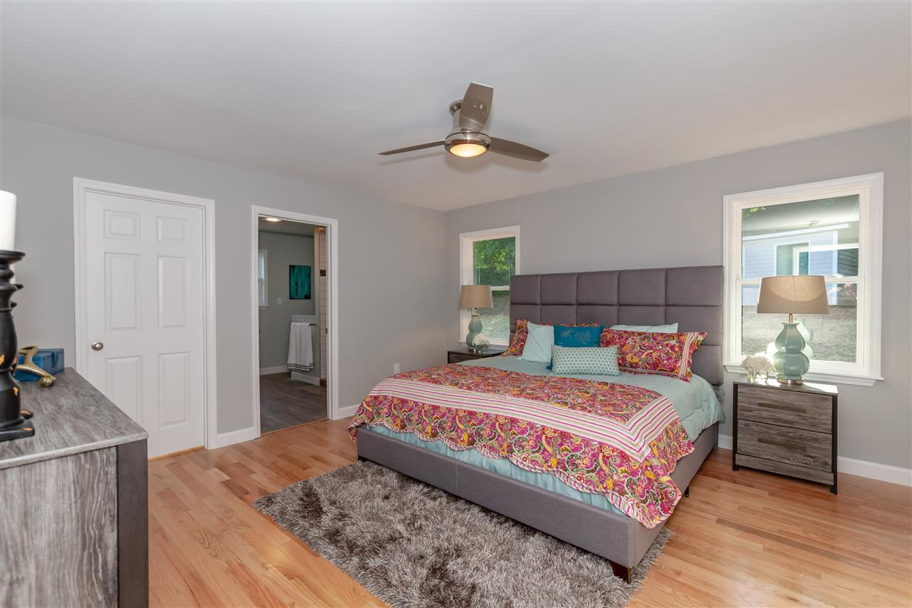 1317 Marlborough Road Raleigh, NC 27610 - Photo 8 of 20 MASTER BEDROOM