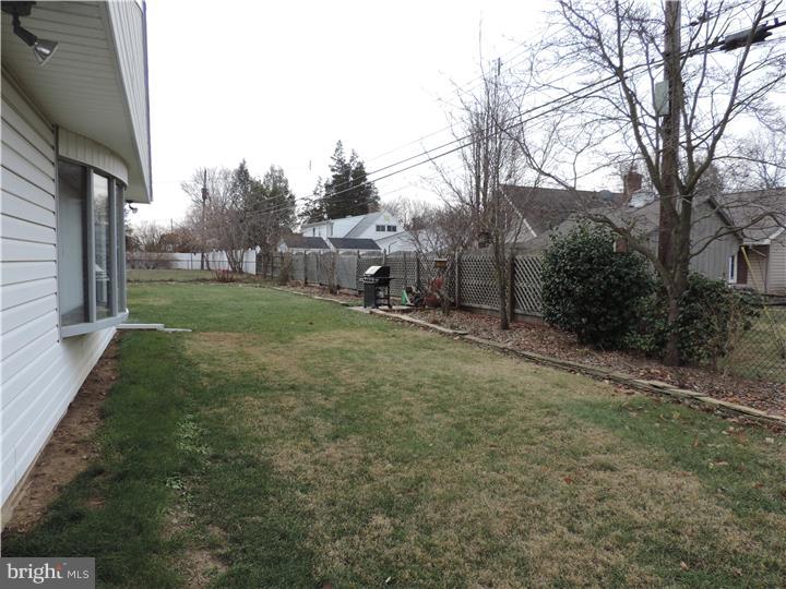 41 Red Berry Road Levittown, PA 19056 - Photo 25 of 25 Back Yard