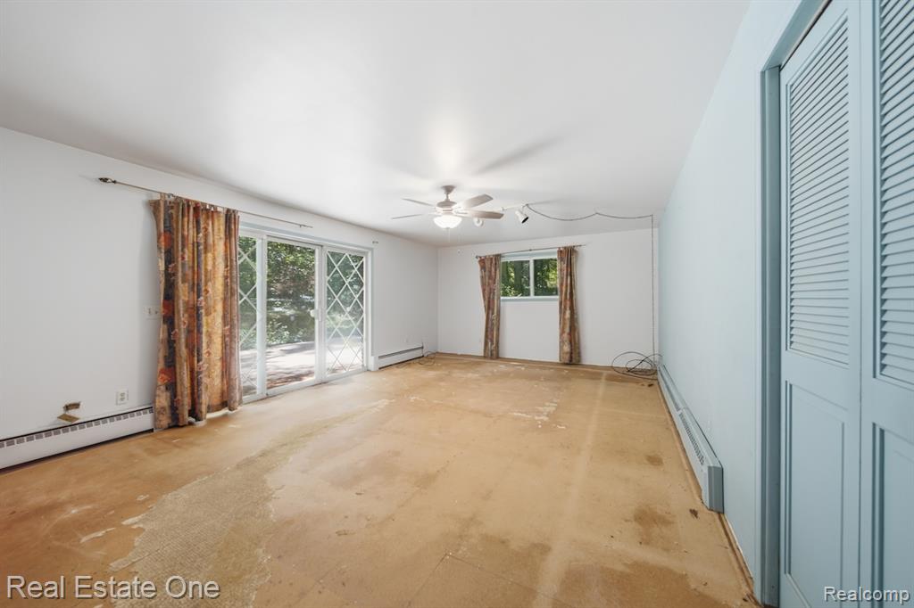 10353 Mcgregor Road Pinckney, MI 48169 - Photo 15 of 41