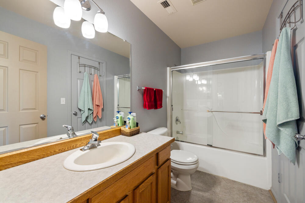1007 Bismark Street Klamath Falls, OR 97601 - Photo 27 of 47 00023