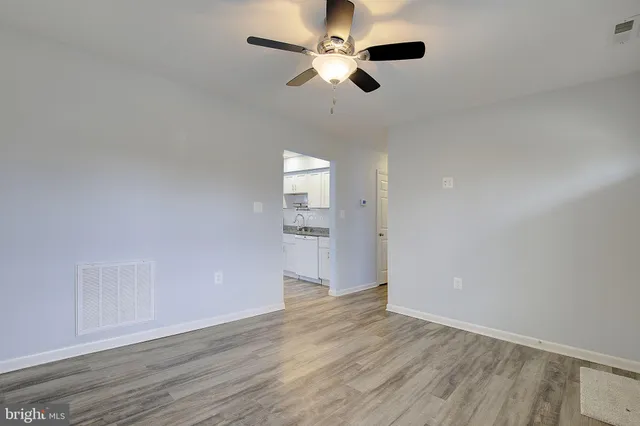 $359,990 | 409 Highland Drive, Edgewater, MD 21037