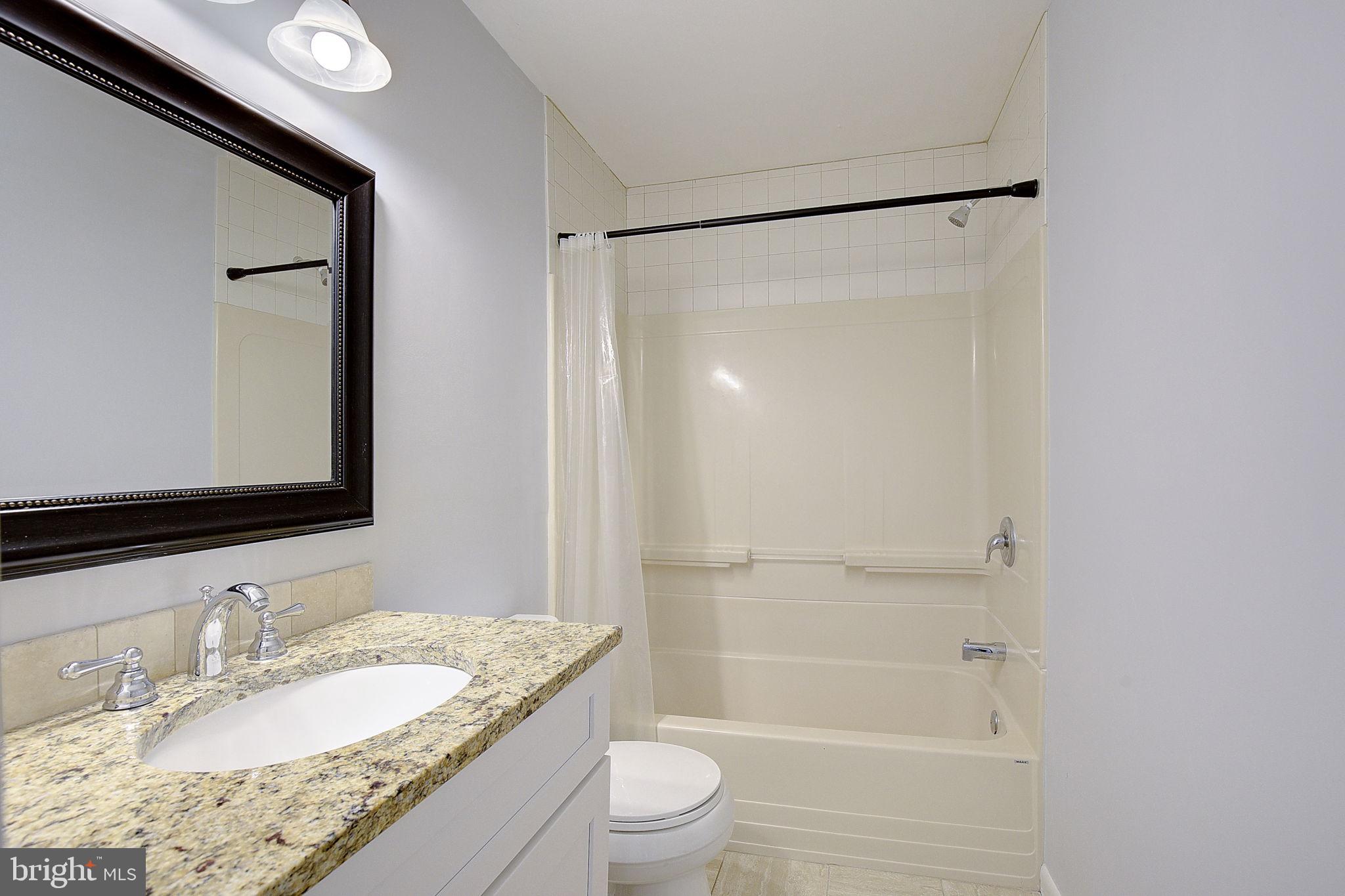 409 Highland Drive Edgewater, MD 21037 - Photo 14 of 31