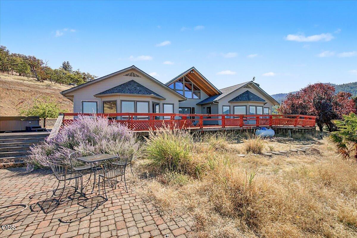 6590 Hillcrest Road Medford, OR 97504 - Photo 110 of 117 Gallery Image 110