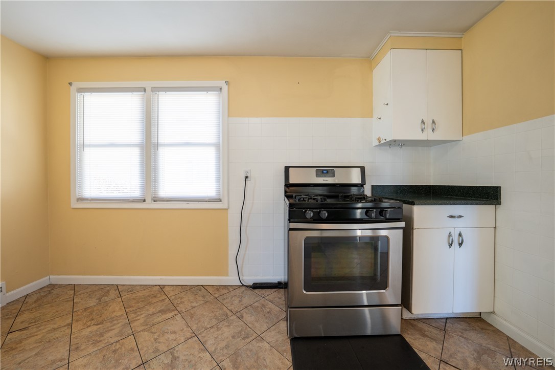 177 Bennington Road Amherst, NY 14226 - Photo 11 of 45