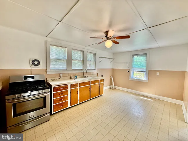 $2,200 | 155 Wells Mills Road, Waretown, NJ 08758