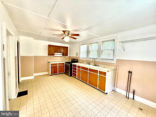 $2,200 | 155 Wells Mills Road, Waretown, NJ 08758