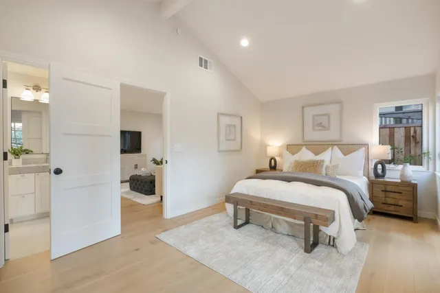 $4,595,000 | 564 Orange Avenue, Los Altos, CA 94022