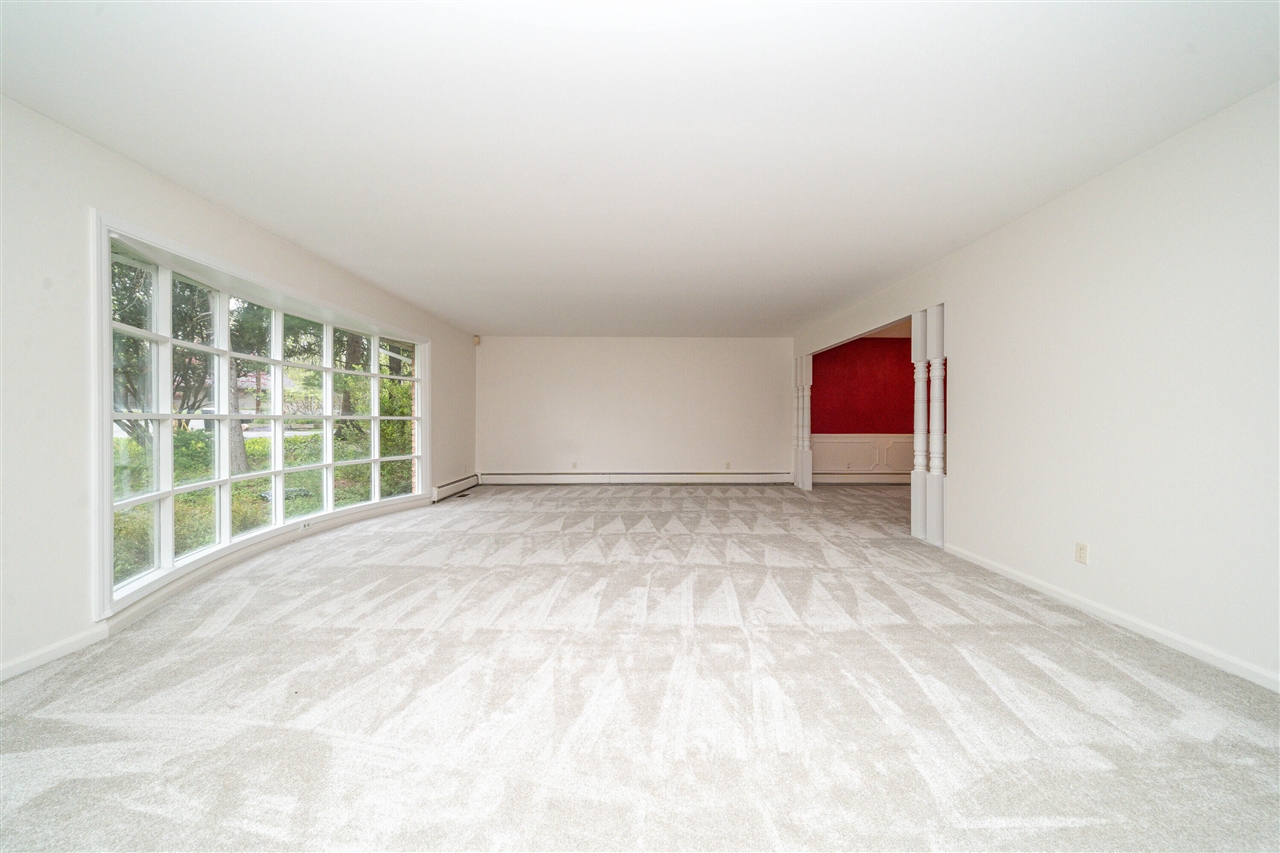 34150 Hunters Row Farmington Hills, MI 48331 - Photo 9 of 58