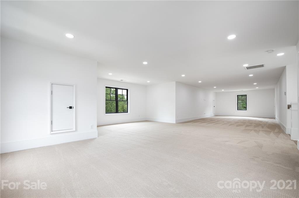 839 Sedgefield Road Charlotte, NC 28209 - Photo 23 of 29 Gallery Image 23