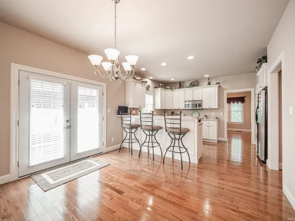 $499,900 | 10411 Lauren Court, Newburgh, IN 47630