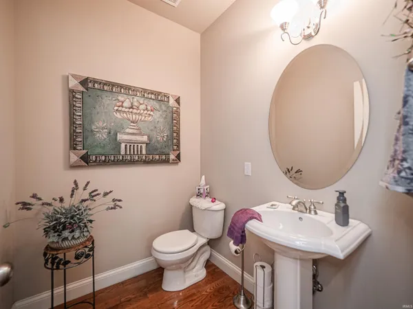 $499,900 | 10411 Lauren Court, Newburgh, IN 47630