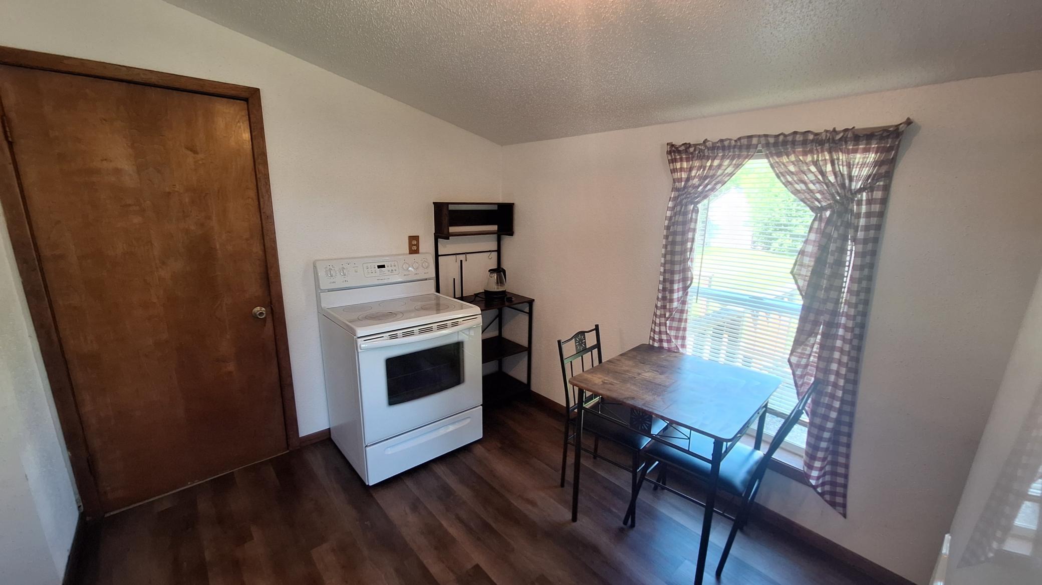 114 Lincoln Street Bathgate, ND 58216 - Photo 7 of 10