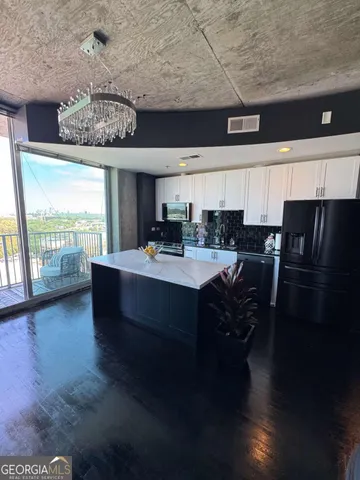 $259,000 | 361 17th Street Northwest, Unit 1420, Atlanta, GA 30363