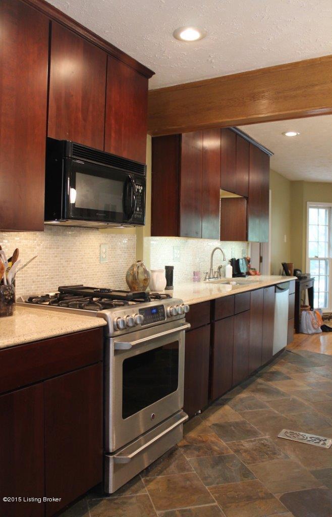 13321 Creekview Road Prospect, KY 40059 - Photo 25 of 72 IMG_0032