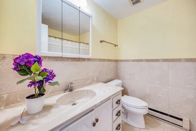 a picture of floor plan