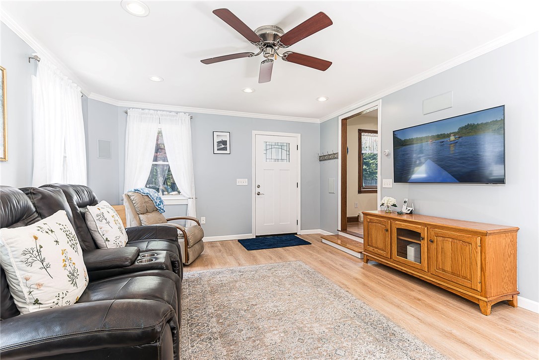 147 Woodville Alton Road Hopkinton, RI 02832 - Photo 13 of 34
