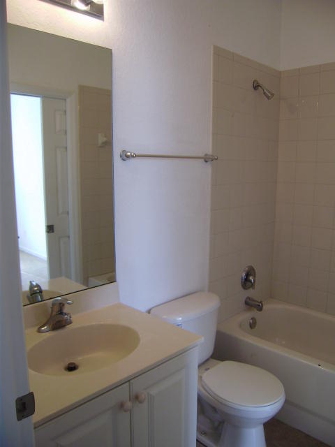 2044 Marsh Harbor Drive Riviera Beach, FL 33404 - Photo 5 of 21 PB210019