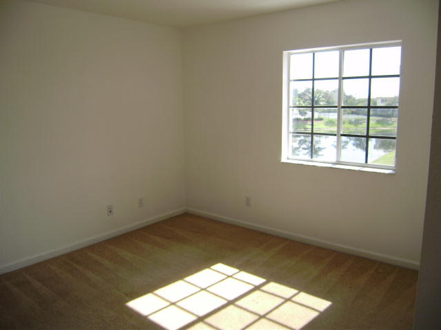 2044 Marsh Harbor Drive Riviera Beach, FL 33404 - Photo 6 of 21 PB210020