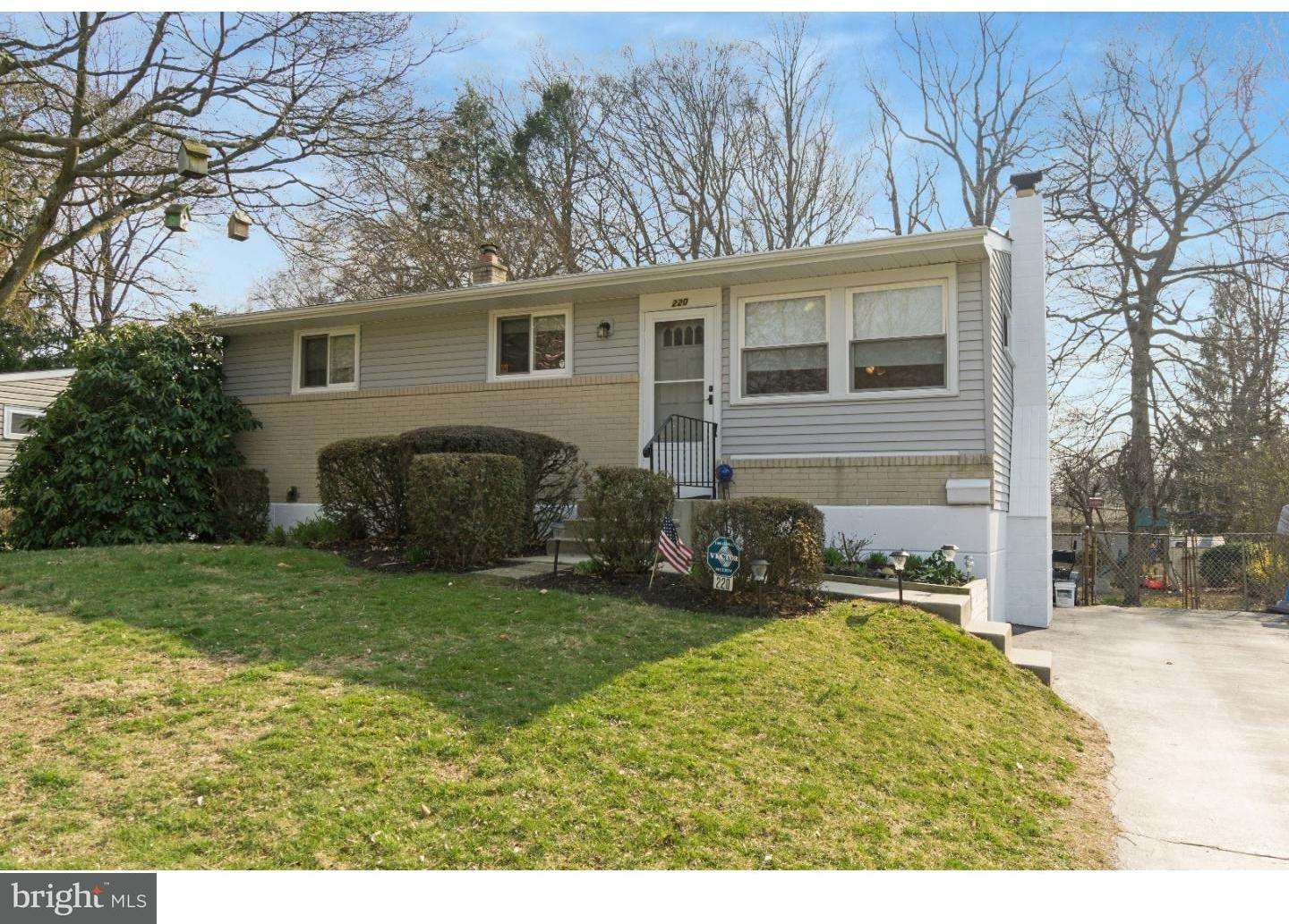 220 Tuscany Road Aston, PA 19014 - Photo 1 of 5 Exterior Front