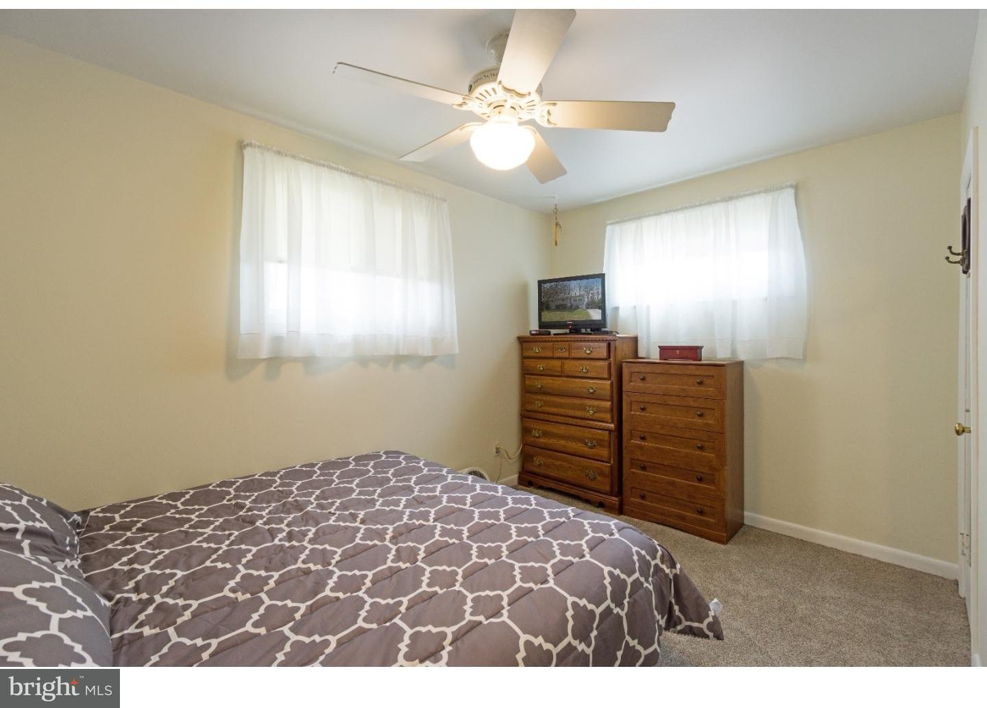 220 Tuscany Road Aston, PA 19014 - Photo 3 of 5 Bedroom