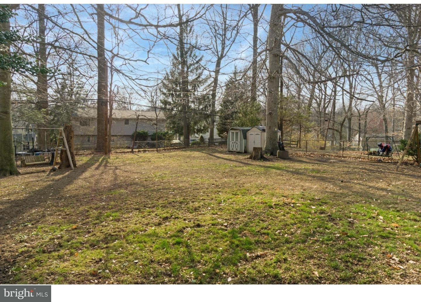 220 Tuscany Road Aston, PA 19014 - Photo 5 of 5 Back Yard