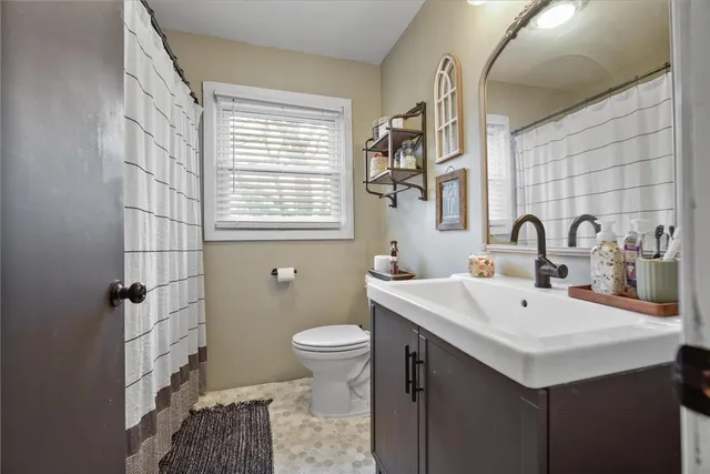 $176,000 | 517 Sunrise Street, Chenoa, IL 61726