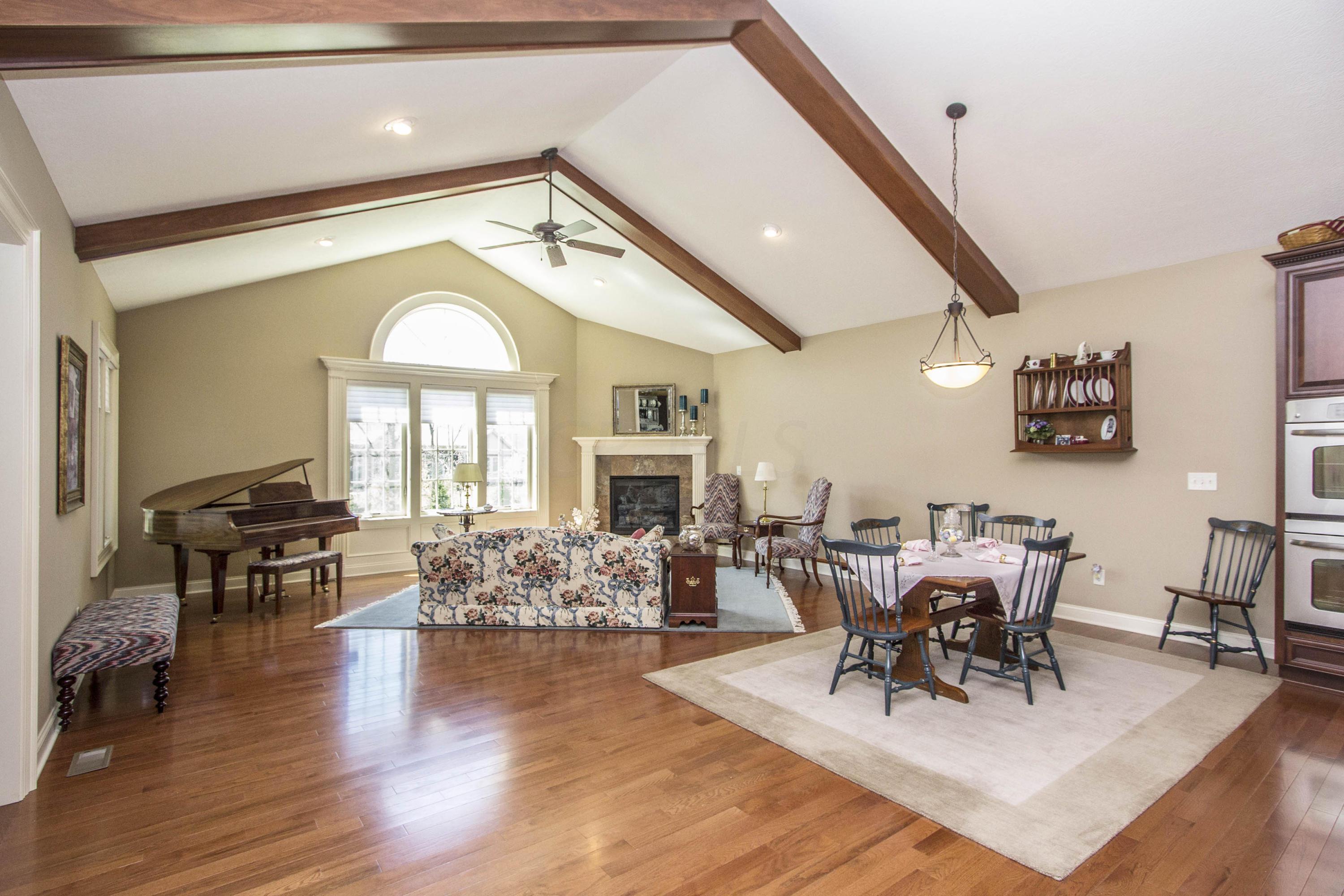 5299 Slater Ridge Westerville, OH 43082 - Photo 9 of 40 Gallery Image 9