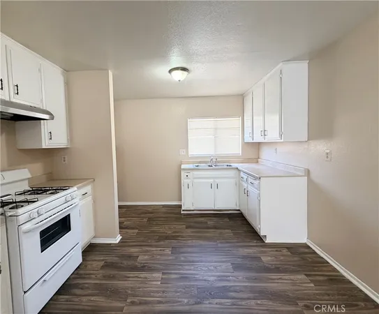$2,100 | 407 East E Street, Unit C, Ontario, CA 91764