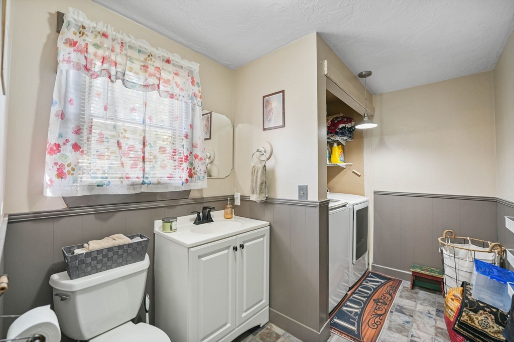 19 Reed Farm Road Lakeville, MA 02347 - Photo 13 of 34 Gallery Image 13