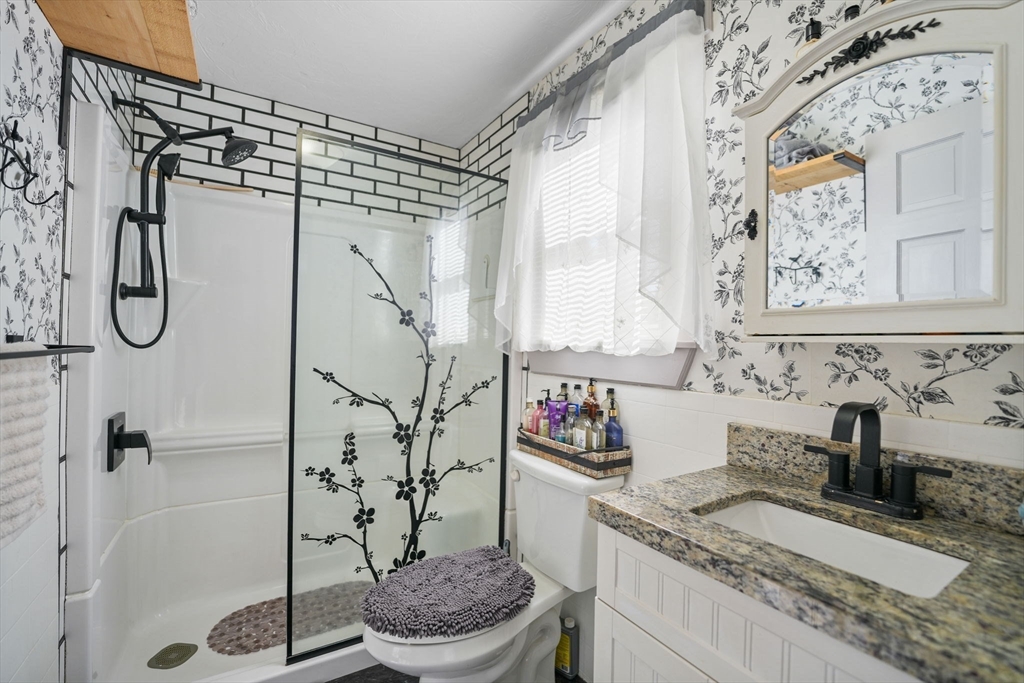 19 Reed Farm Road Lakeville, MA 02347 - Photo 15 of 34 Gallery Image 15