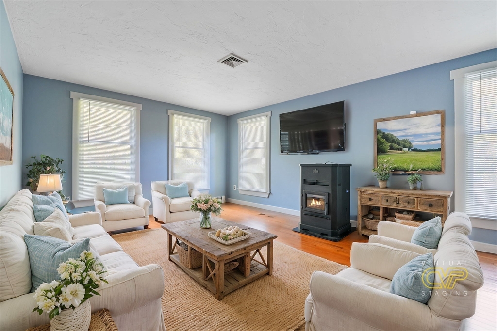 19 Reed Farm Road Lakeville, MA 02347 - Photo 23 of 34 Gallery Image 23