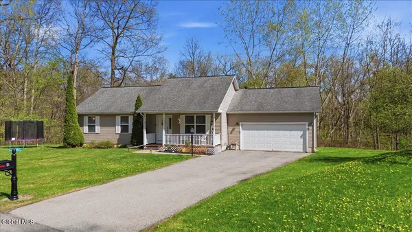 $329,900 | 4 Mockingbird Lane, Moreau, NY 12828