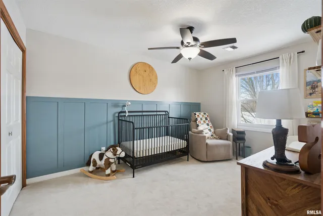 $279,900 | 53 Rose Court West, Geneseo, IL 61254