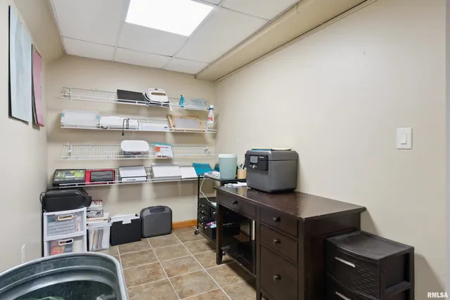 $279,900 | 53 Rose Court West, Geneseo, IL 61254