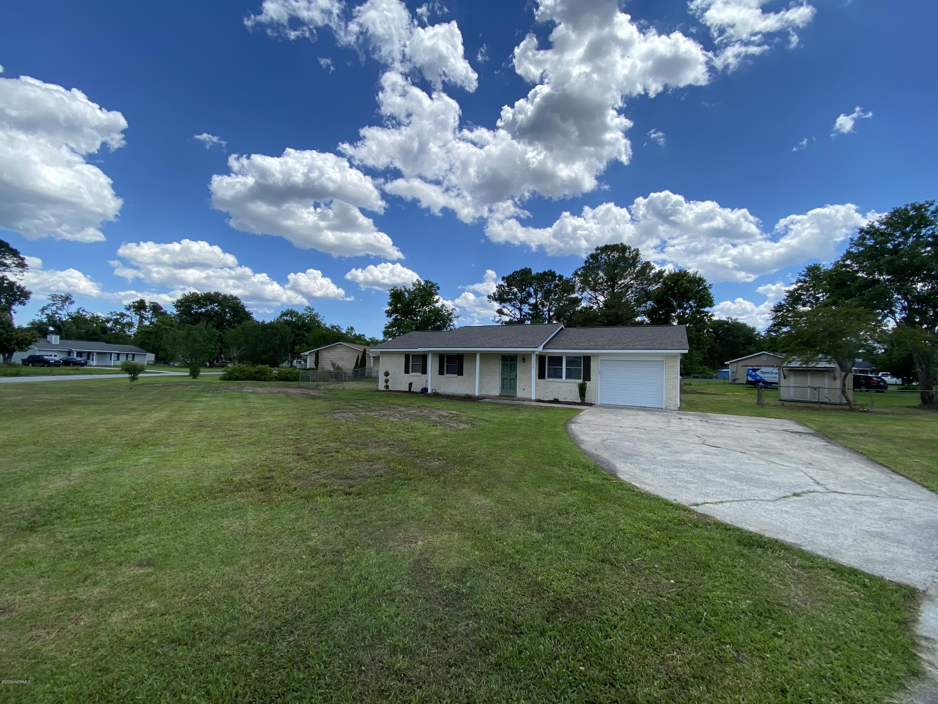 138 Bayberry Road Newport, NC 28570 - Photo 19 of 70 Wide View