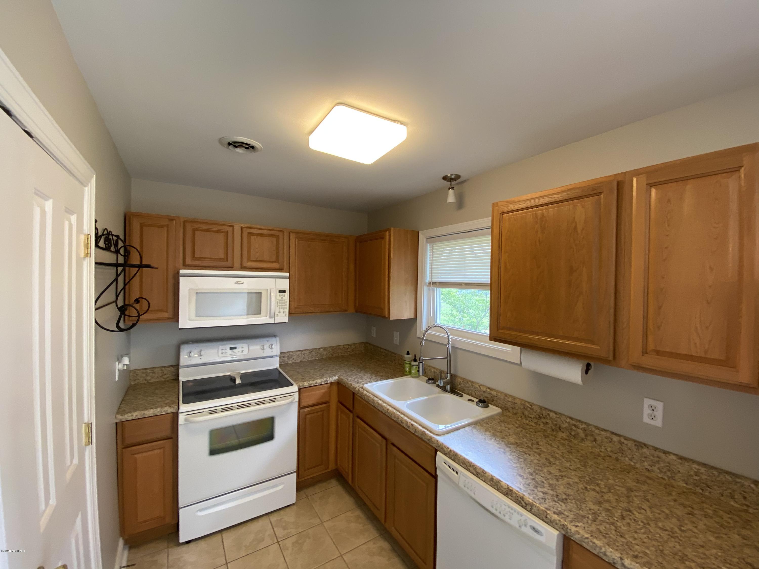 138 Bayberry Road Newport, NC 28570 - Photo 30 of 70 IMG_3441