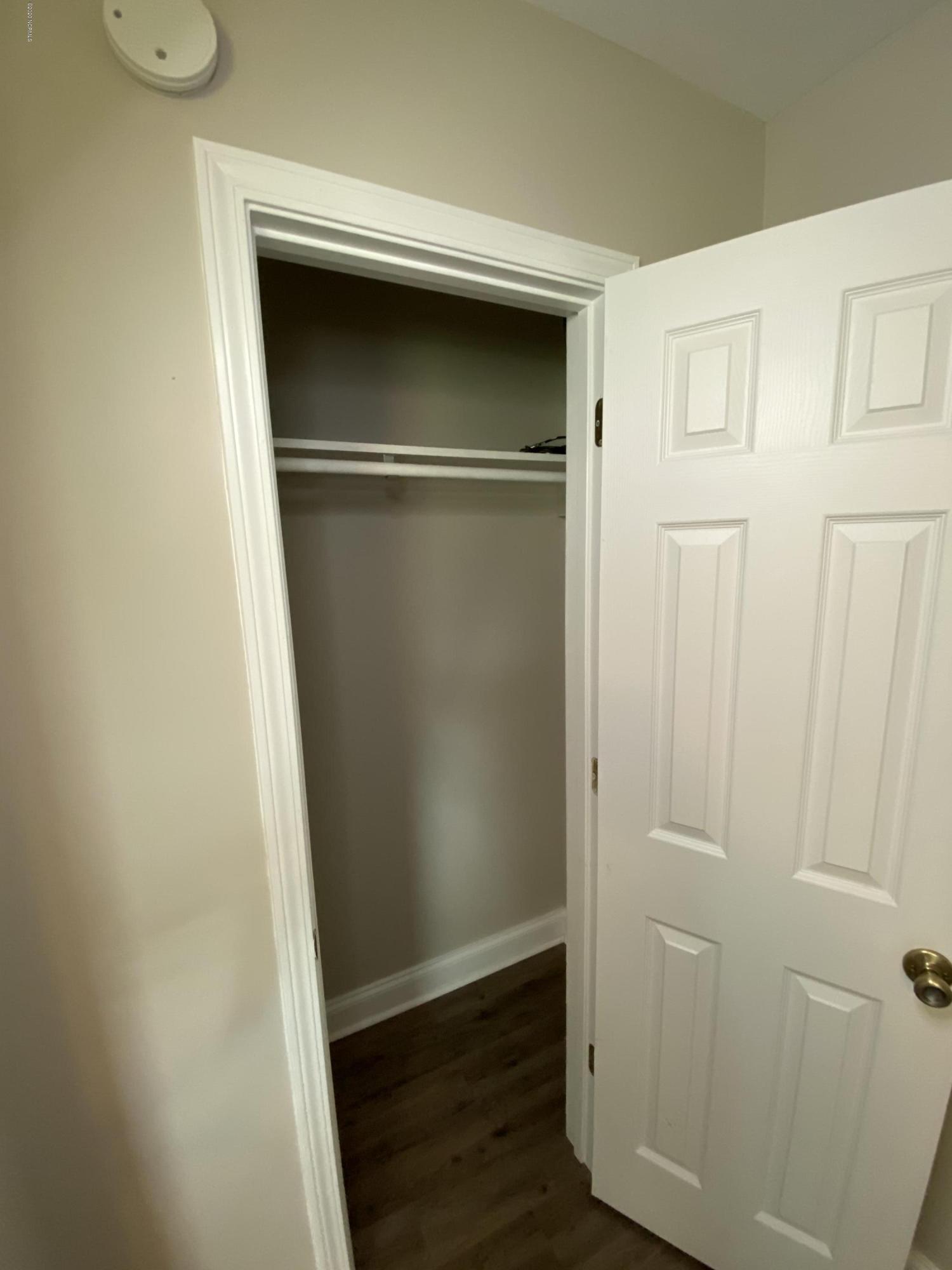 138 Bayberry Road Newport, NC 28570 - Photo 50 of 70 Master Closet