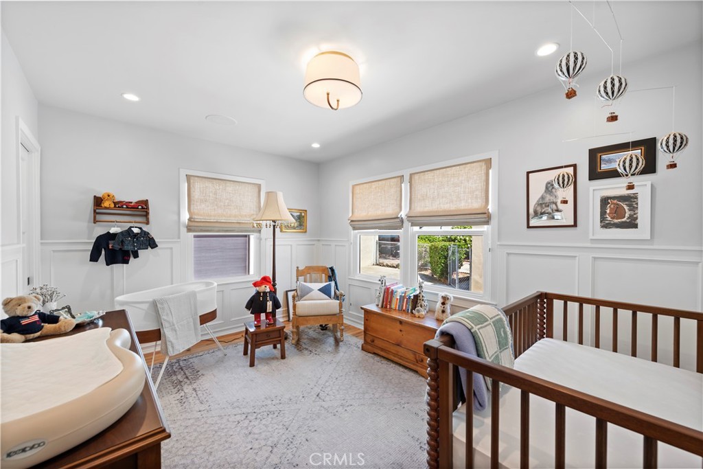 320 Broadway Costa Mesa, CA 92627 - Photo 40 of 43 a living room with furniture and a window