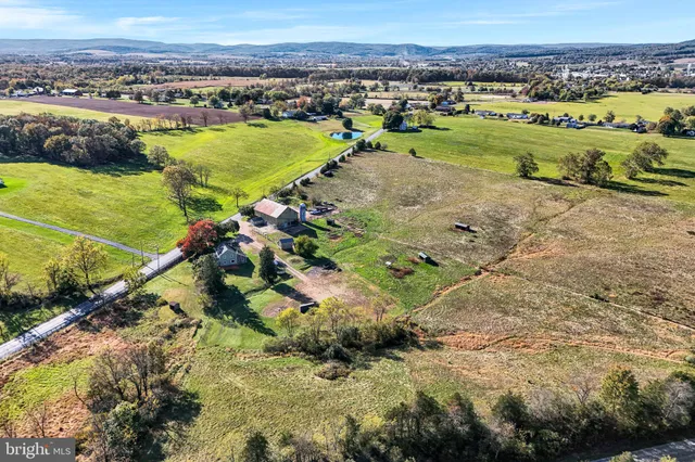 $799,000 | 2595 Table Rock Road, Biglerville, PA 17307