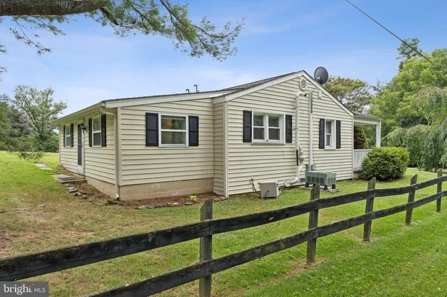 $299,000 | 148 Cedar Hill Lane, Clear Brook, VA 22624