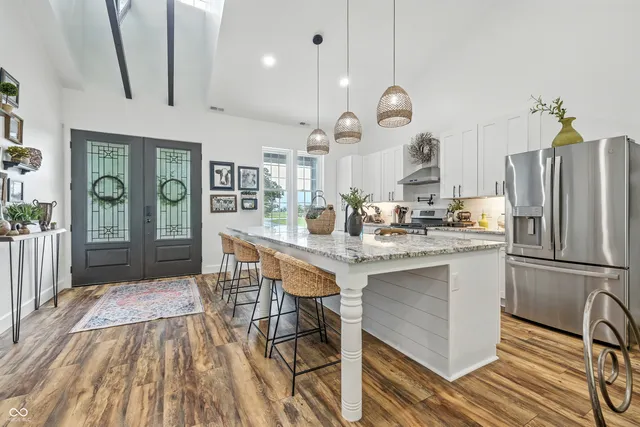 $425,000 | 1416 East 600 North, Windfall, IN 46076