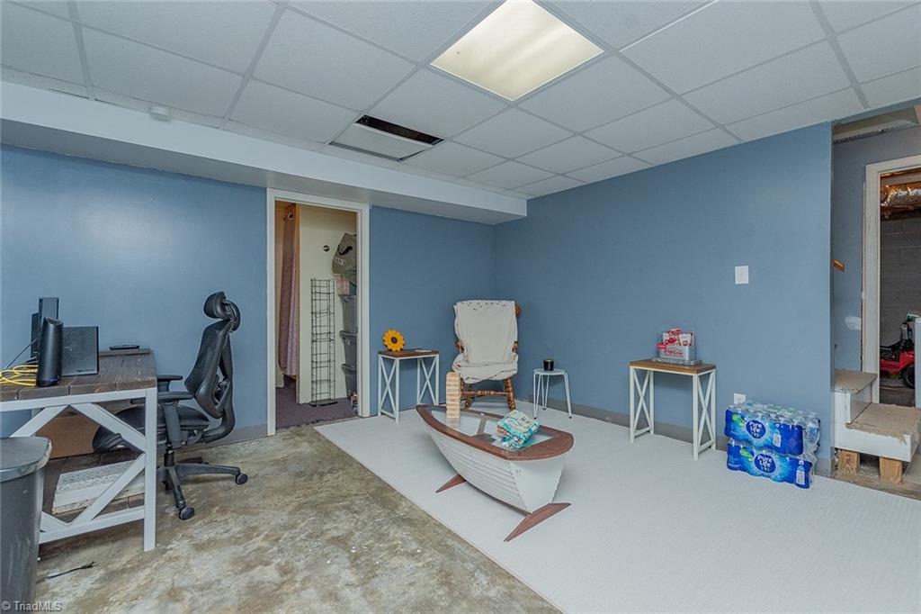 2047 Old Mountain Road Lexington, NC 27292 - Photo 19 of 29