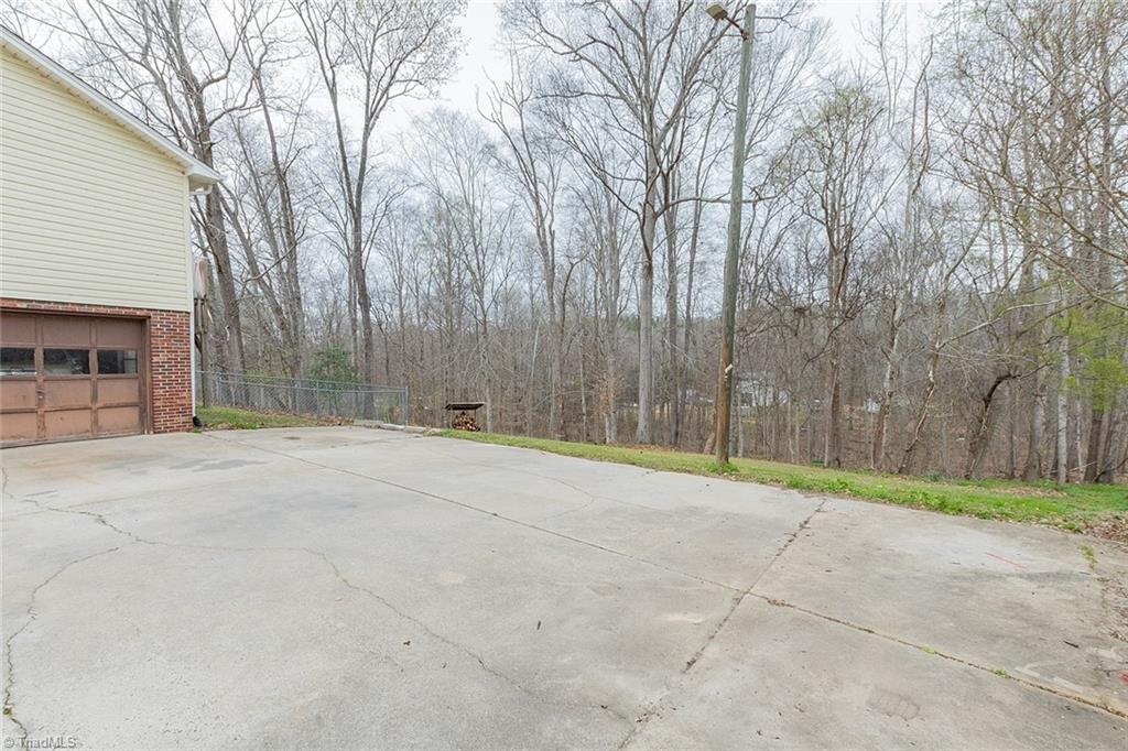 2047 Old Mountain Road Lexington, NC 27292 - Photo 26 of 29