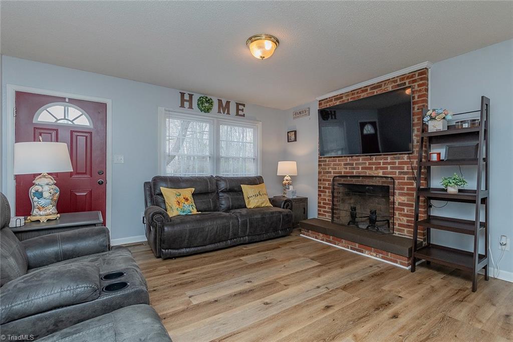 2047 Old Mountain Road Lexington, NC 27292 - Photo 7 of 29