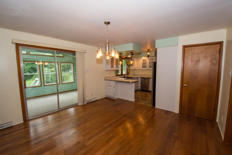 1906 Inwood Road South Bend, IN 46614 - Photo 8 of 32 Gallery Image 8